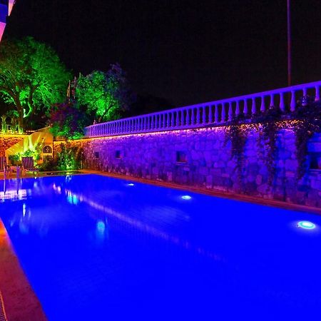 Kabasakal Otel Cesme Ngoại thất bức ảnh