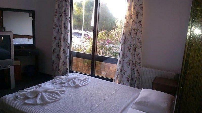 Kabasakal Otel Cesme Ngoại thất bức ảnh