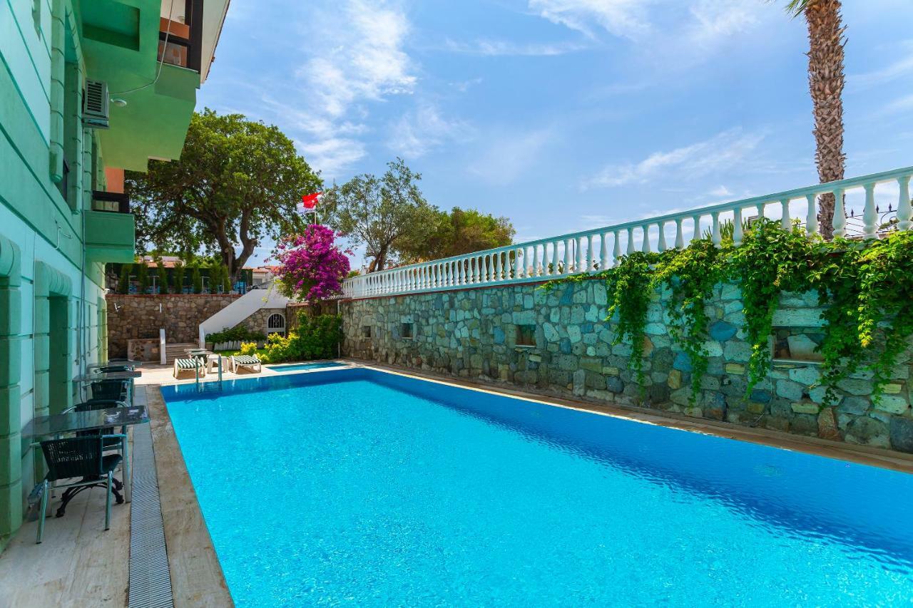 Kabasakal Otel Cesme Ngoại thất bức ảnh